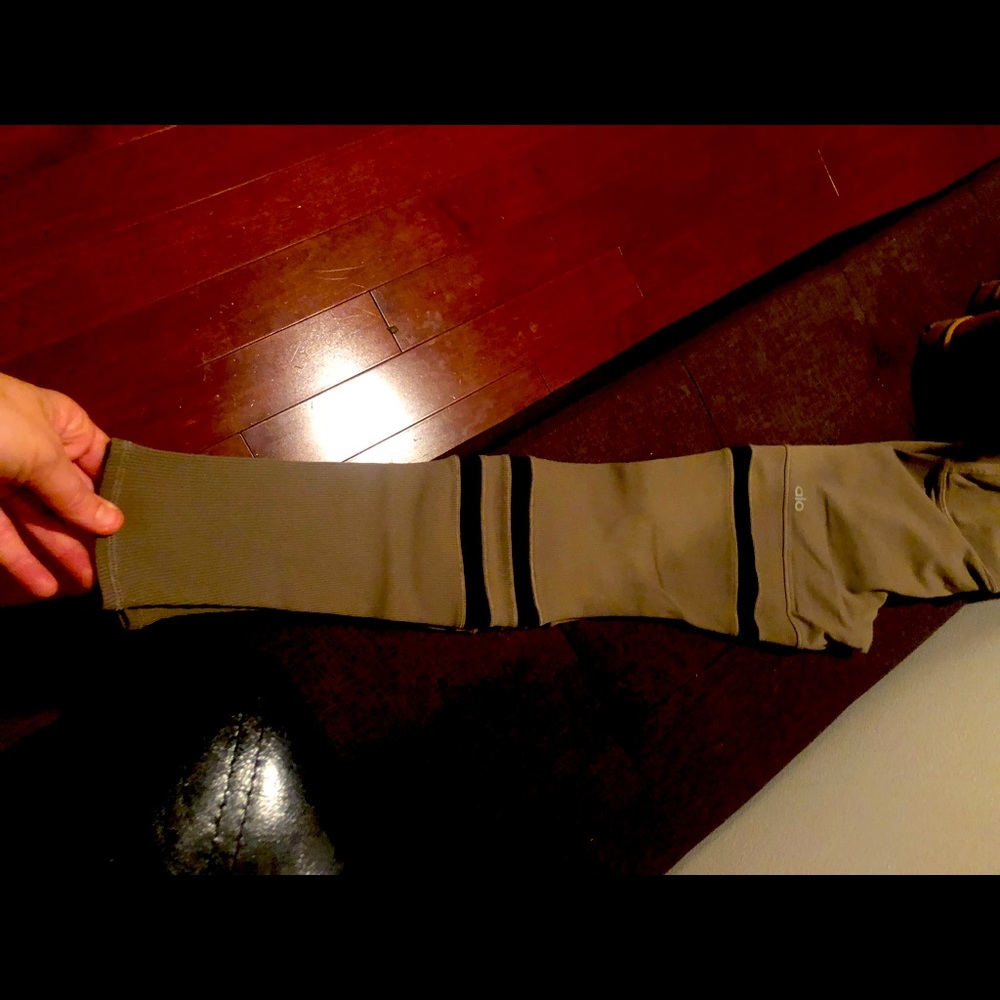 Alo Leggings